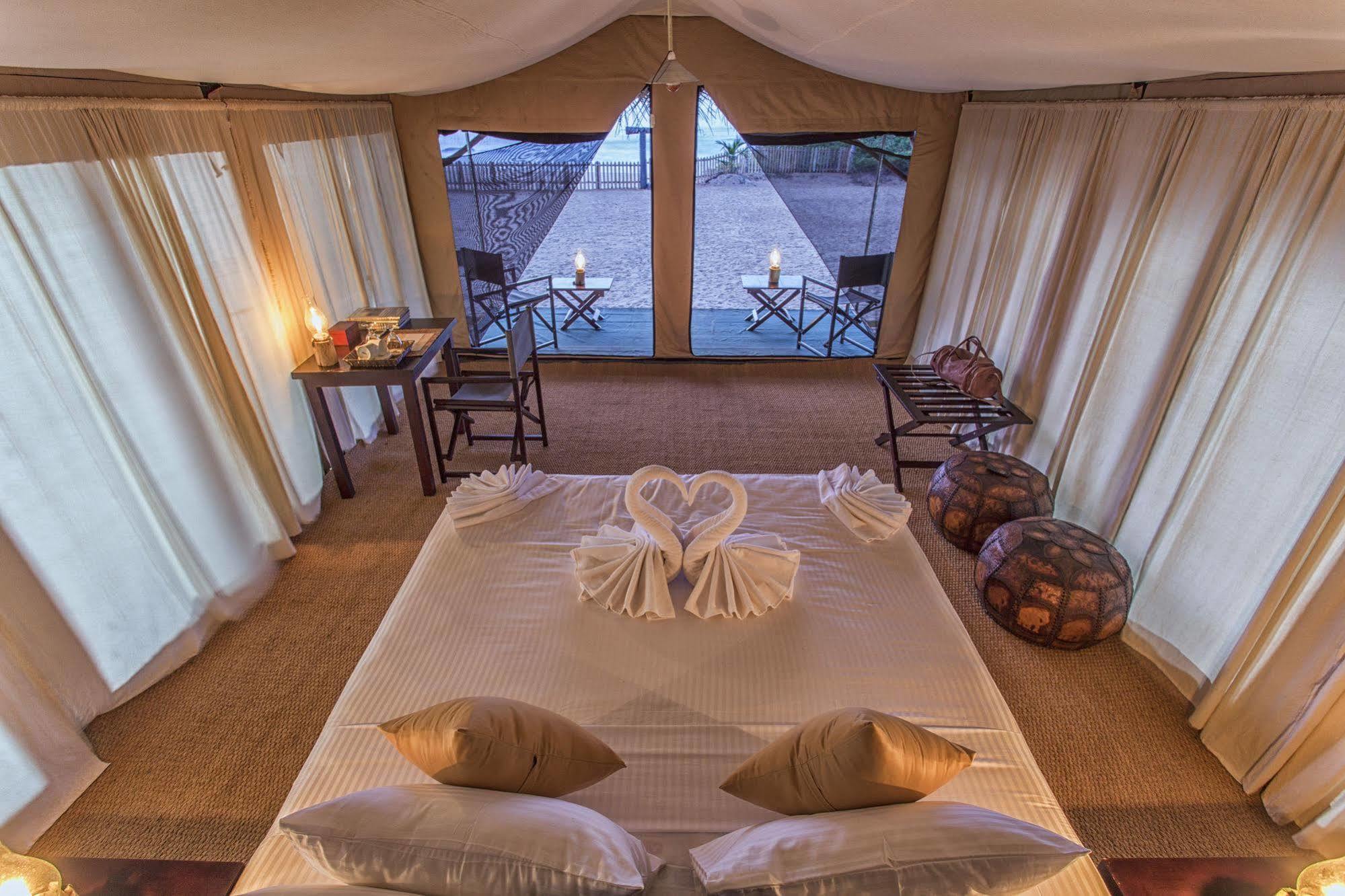The Beach Camp Yala Kirinda  Exterior photo